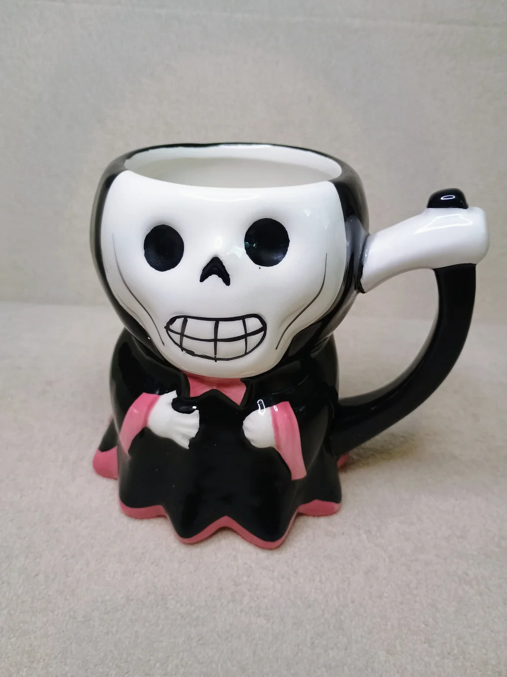 Hyde Grim Reaper Earthenware Coffee Mug 15 oz Black White Pink New